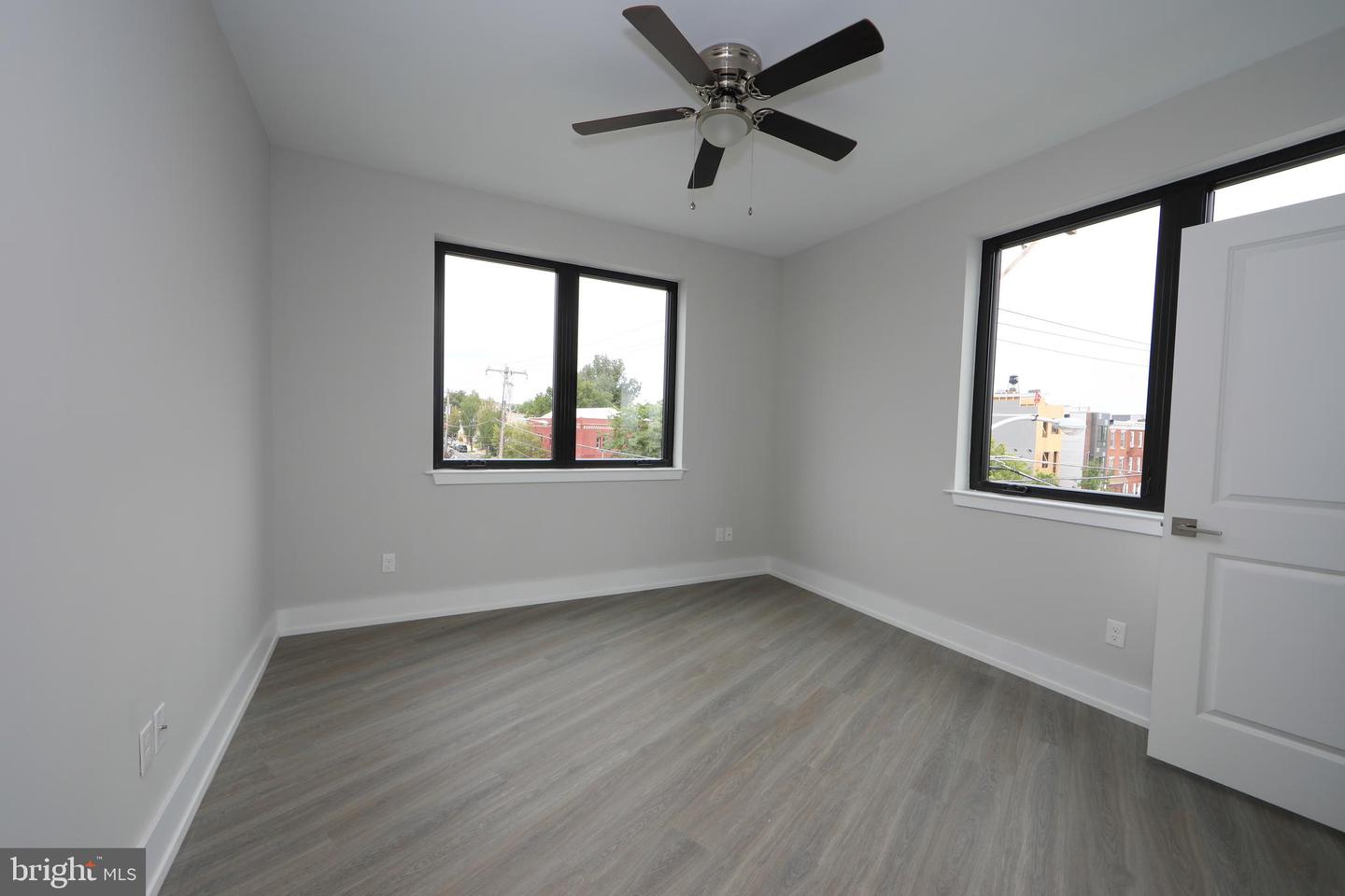 1851 Germantown Ave Property Photo 39