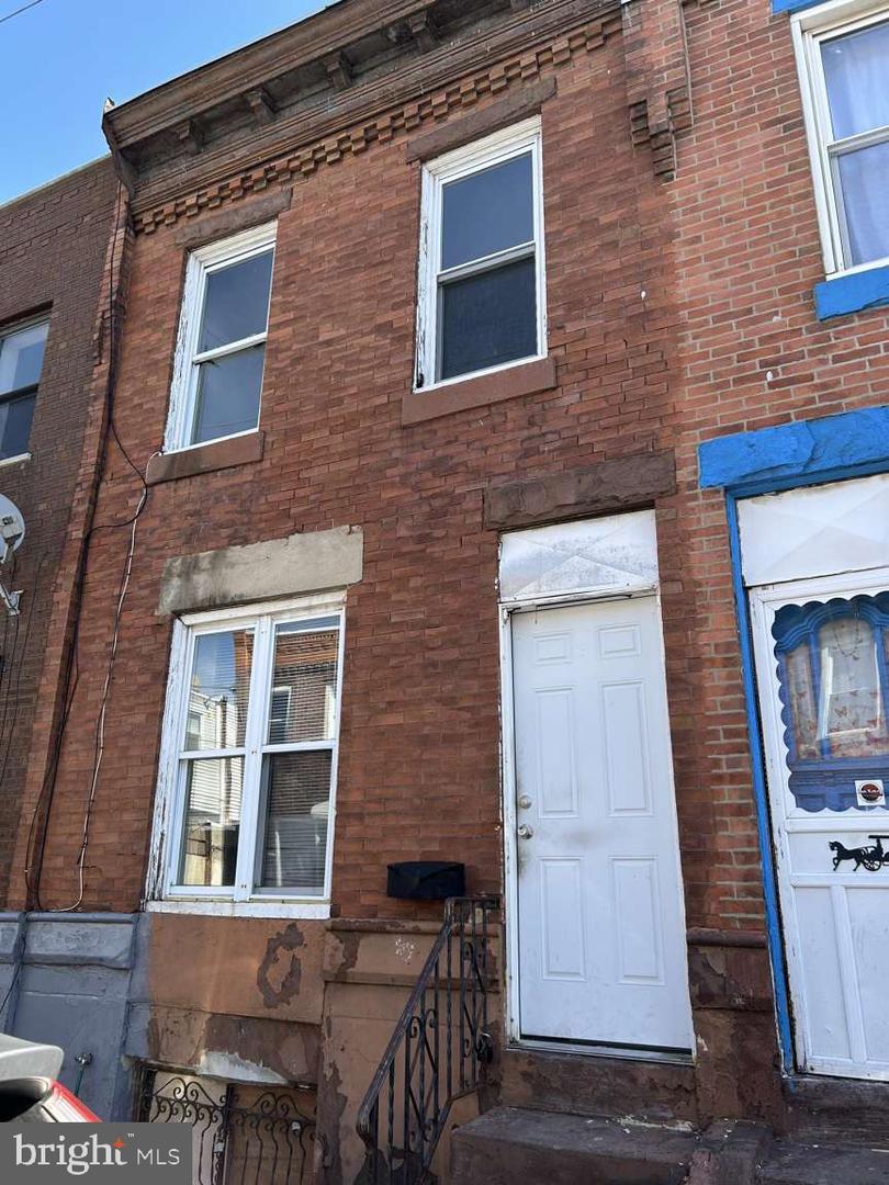 2513 S FAIRHILL ST Property Photo 1