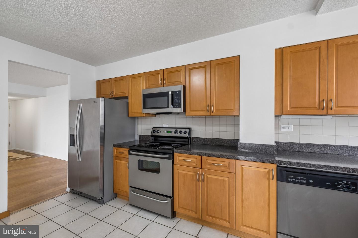 233 S 6th St #907o Property Photo 10