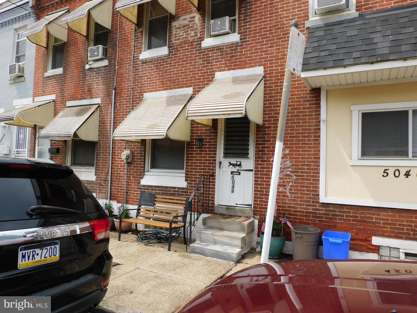 5044 James St Property Photo 1