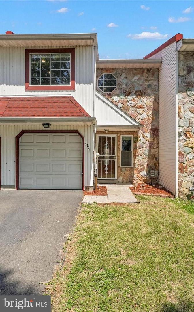 4451 Ernie Davis Cir Property Photo 1