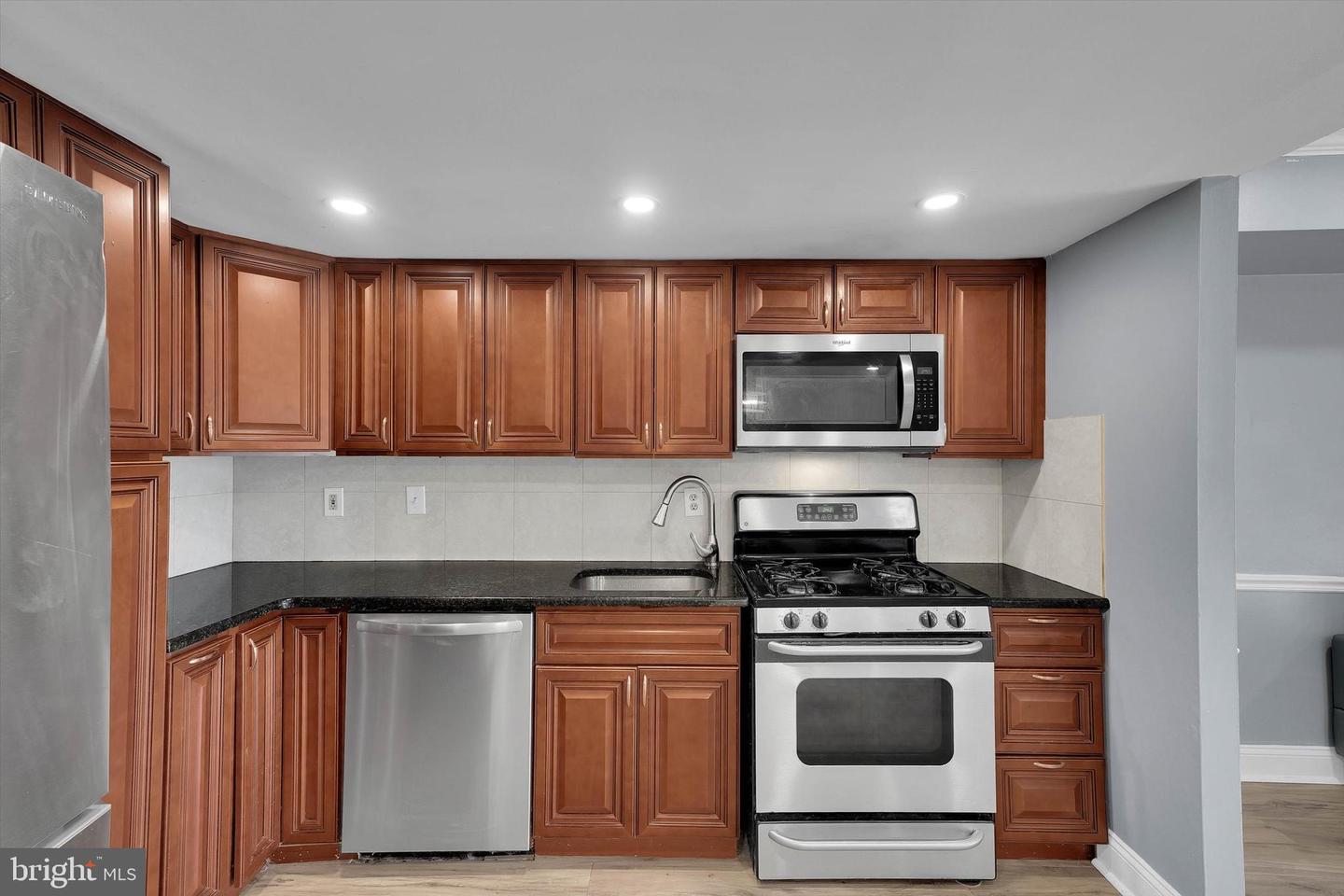 4451 Ernie Davis Cir Property Photo 8