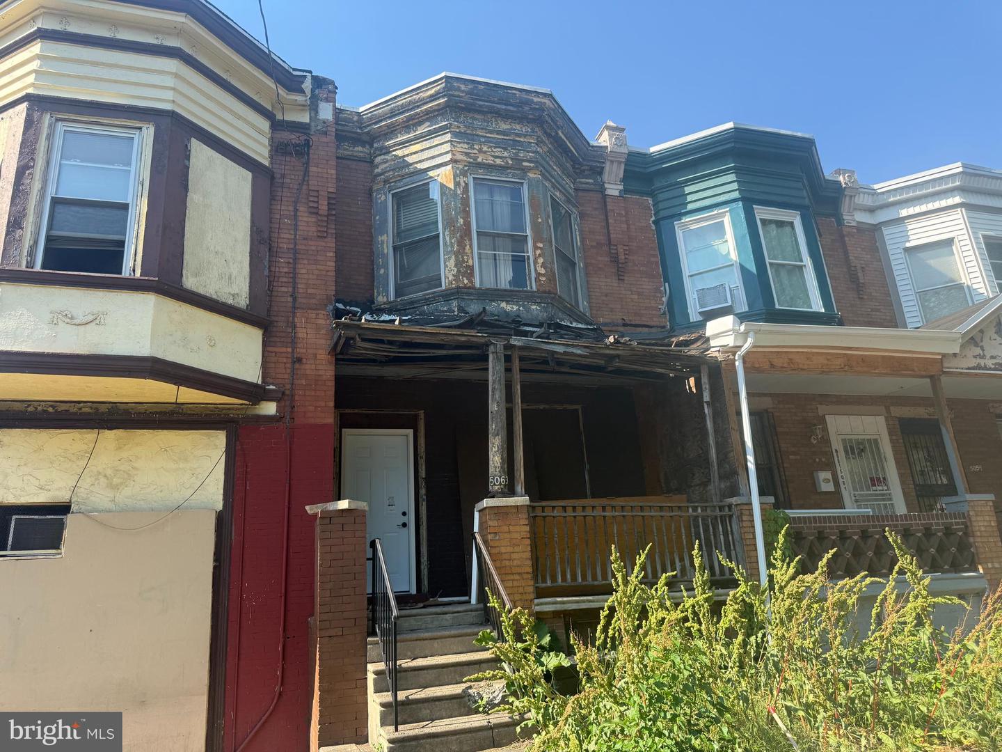5063 Brown St Property Photo 1
