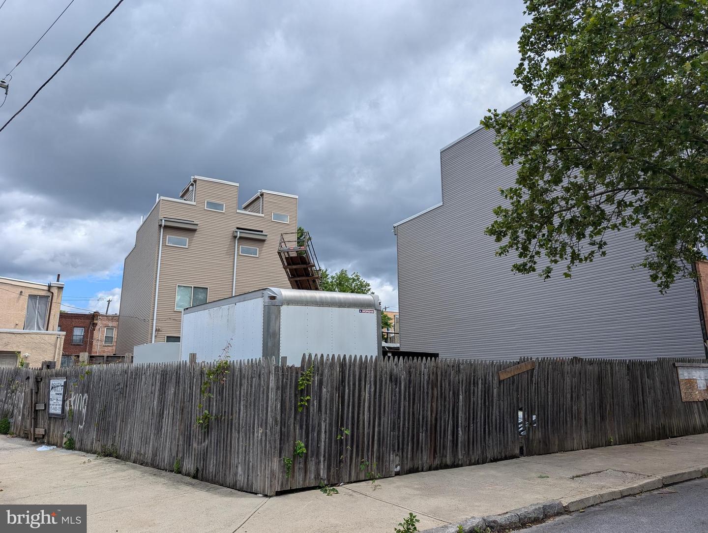 3643 Earp St Property Photo 14