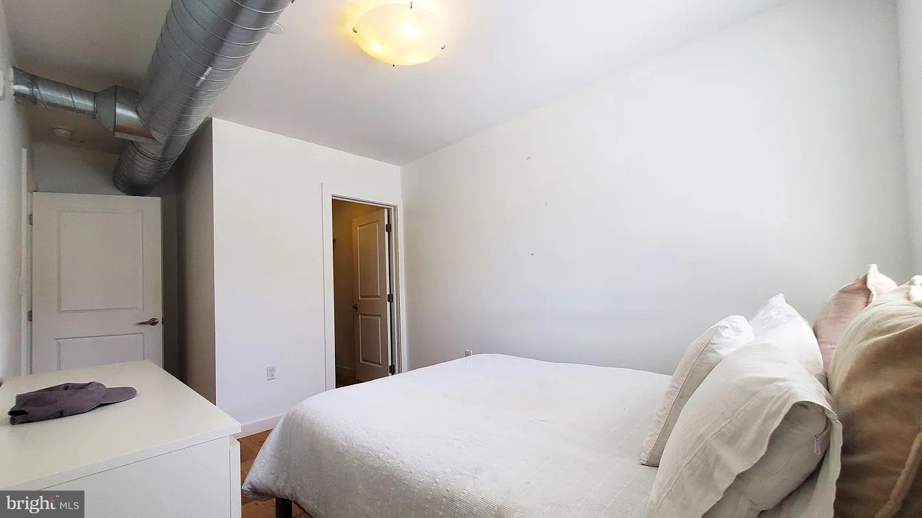 224 Church St #unit 213 Property Photo 3