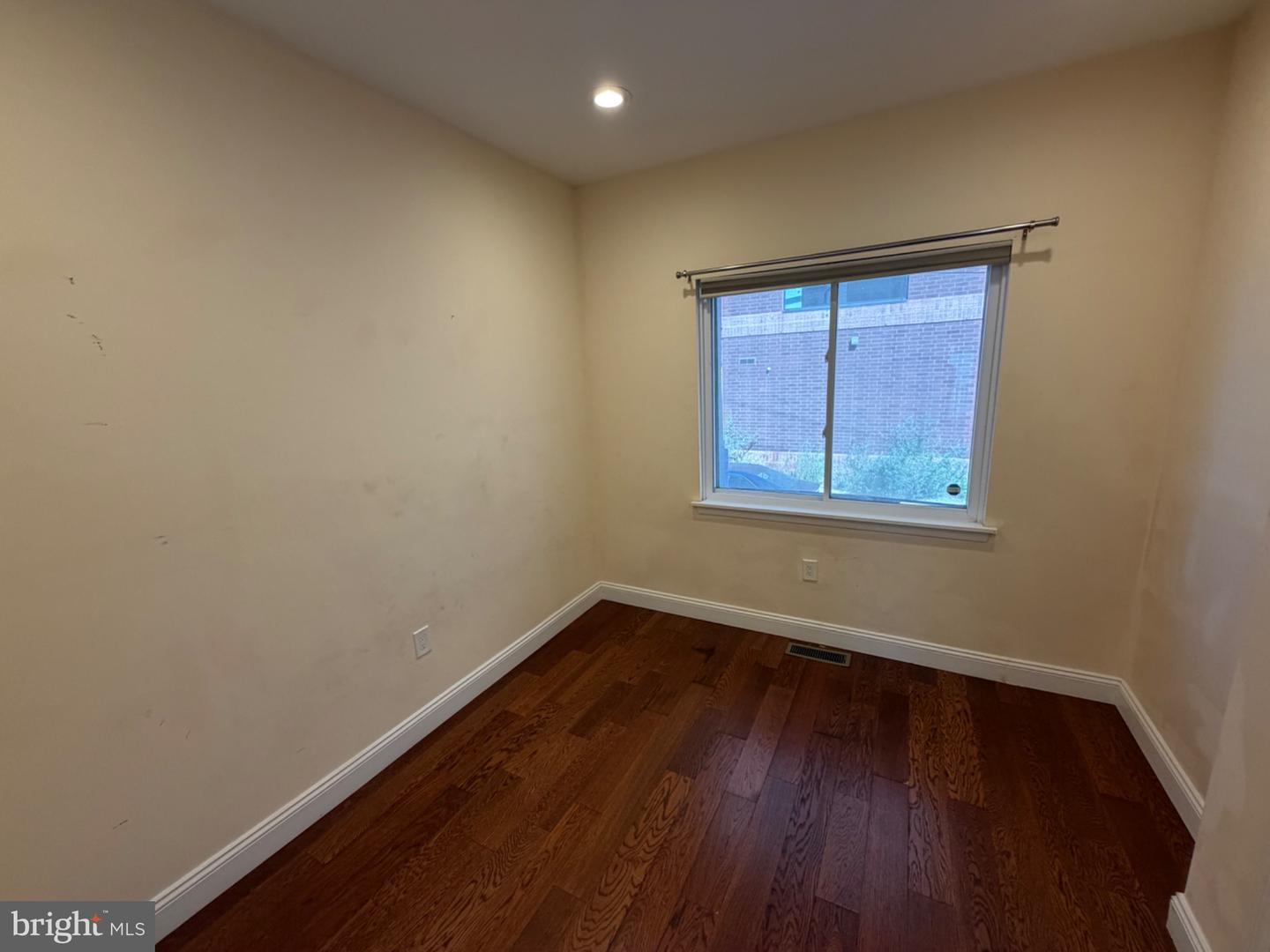 1614 Cambridge St #1 Property Photo 6