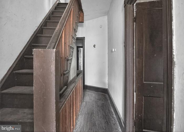 3838 N 18th St Property Photo 5