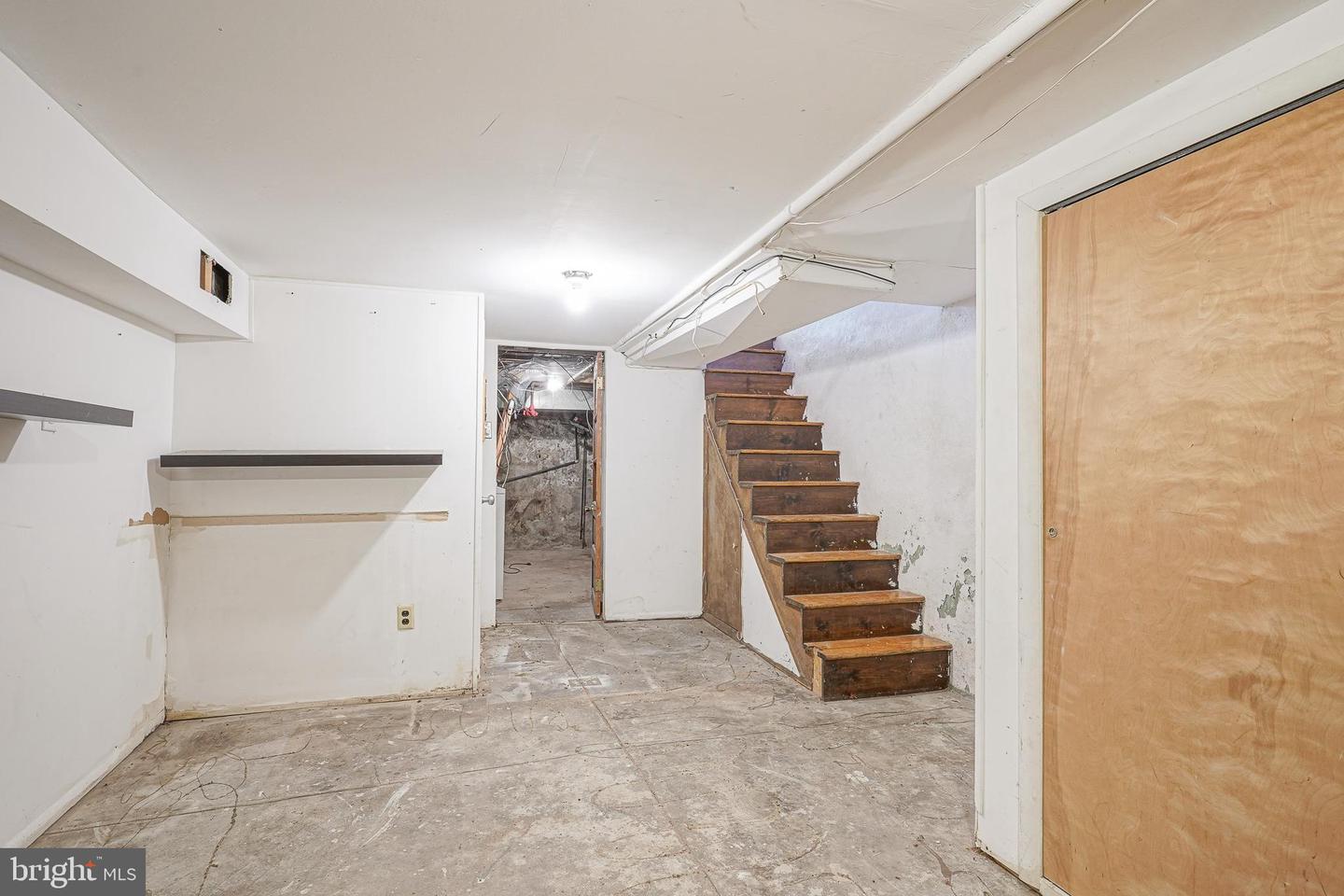 2645 S Alder St Property Photo 22