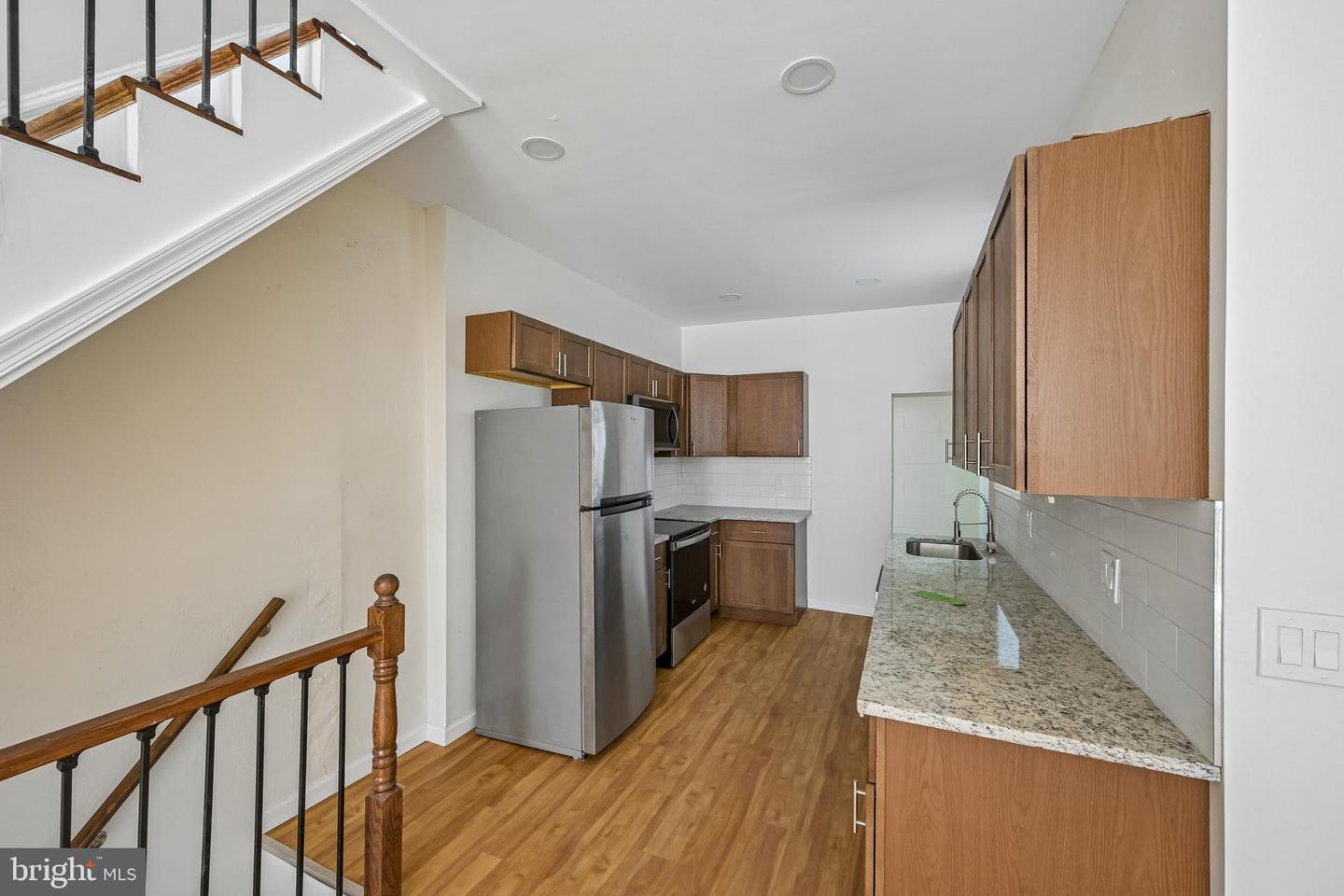 1716 N Hollywood St Property Photo 53