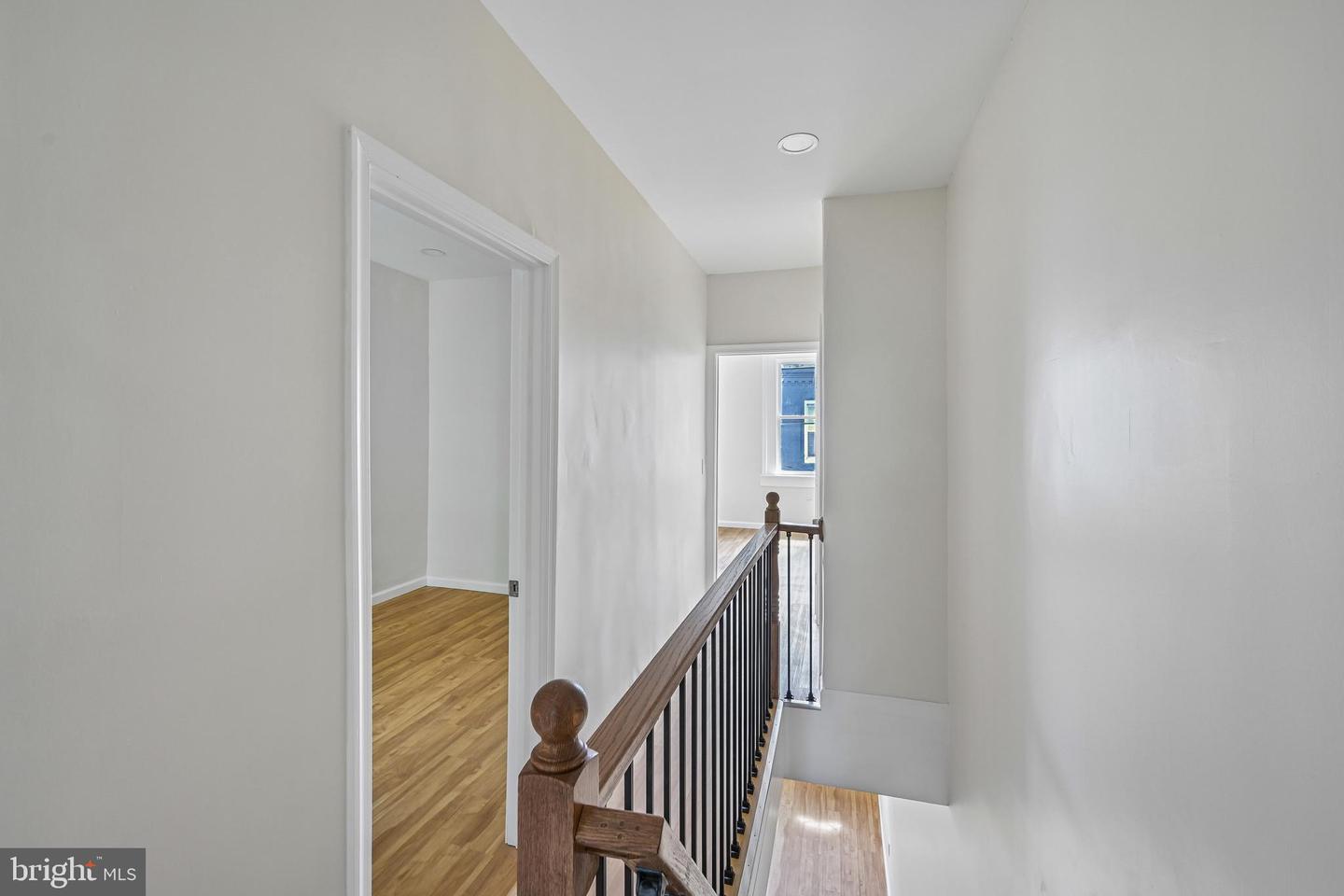 1716 N Hollywood St Property Photo 57