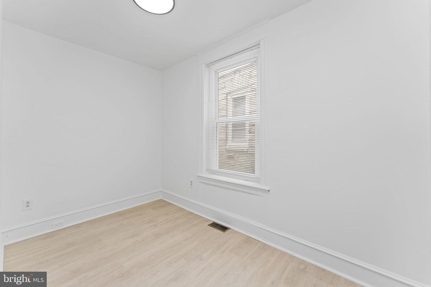 5919 Upland Way Property Photo 18