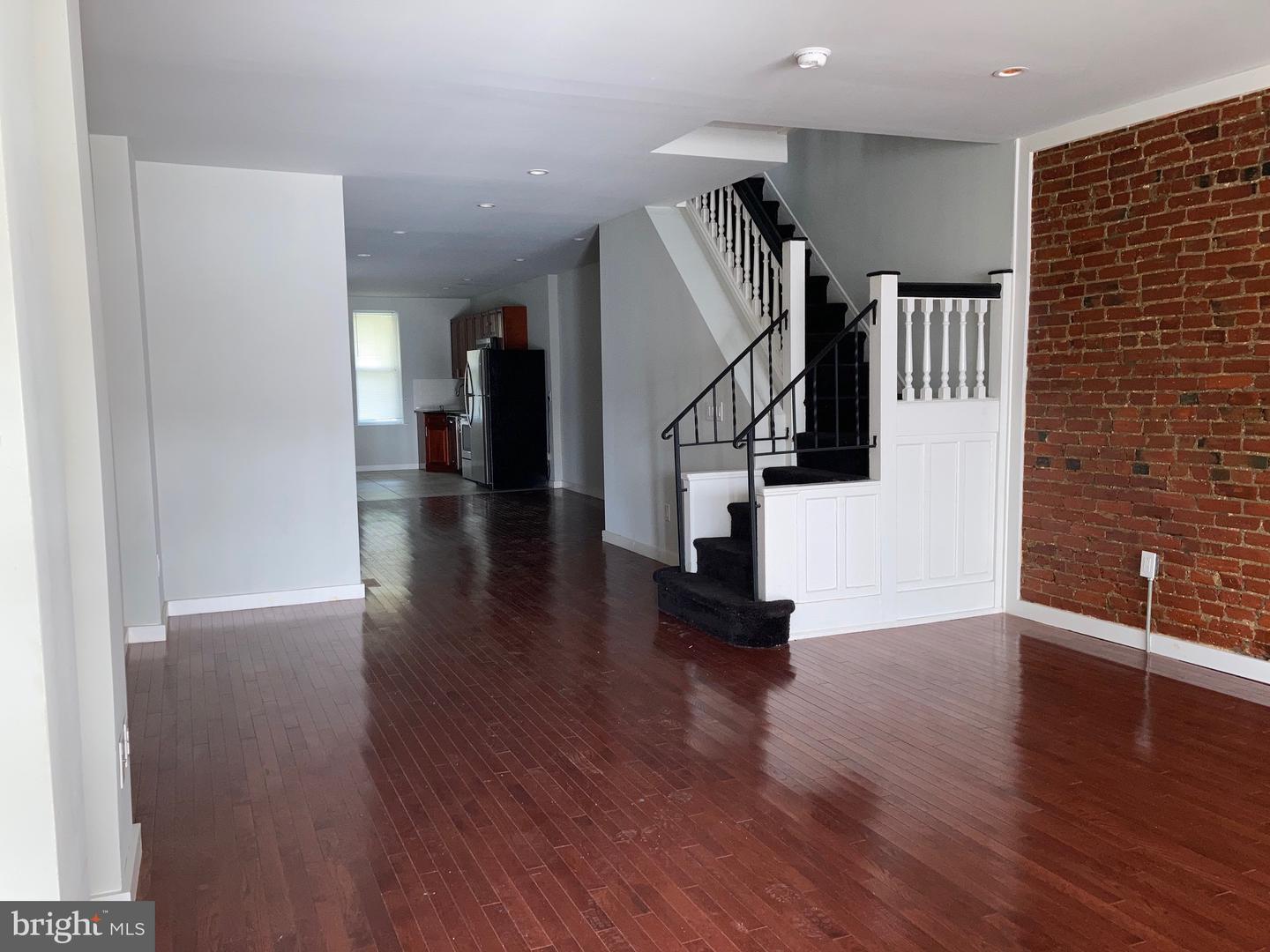 742 S 53rd St Property Photo 19