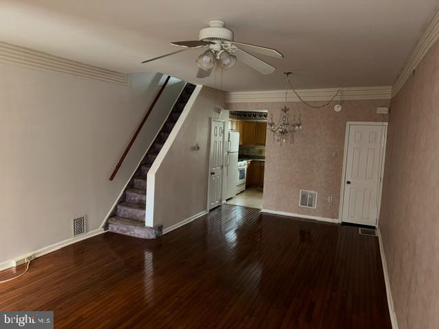 2643 S Alder St Property Photo 2