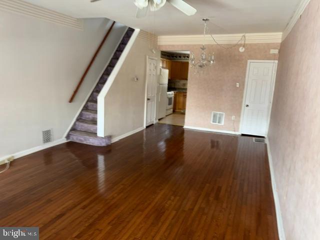 2643 S Alder St Property Photo 4