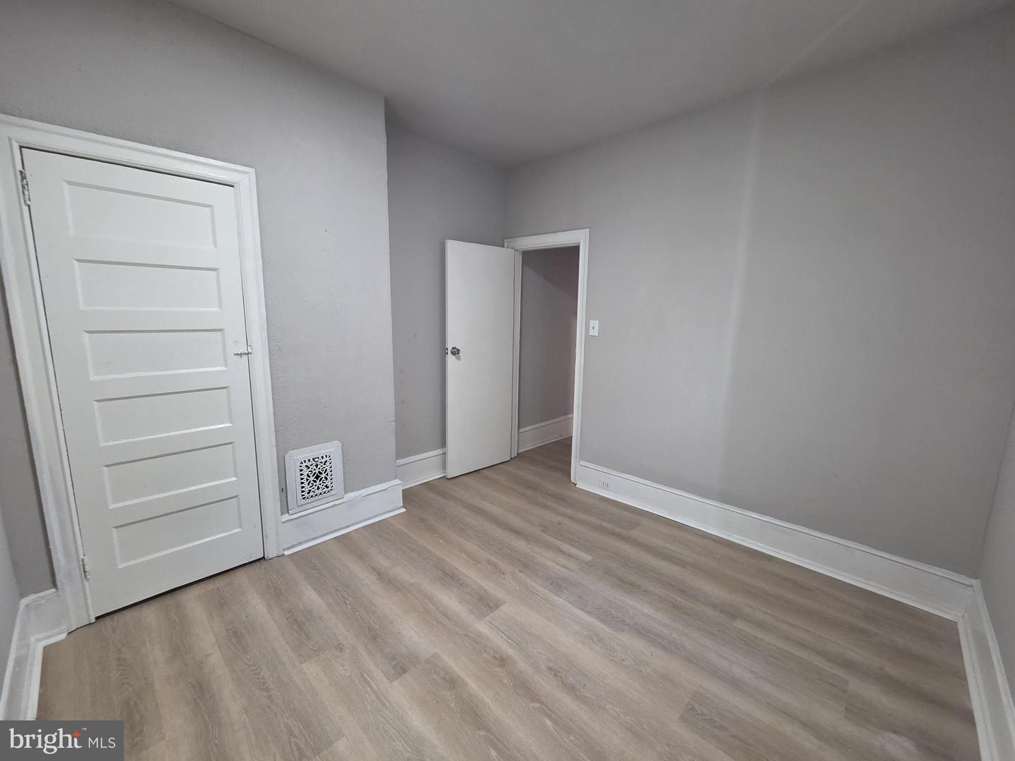 5137 Marion St Property Photo 12