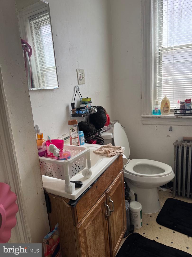 208 S 53rd St Property Photo 14