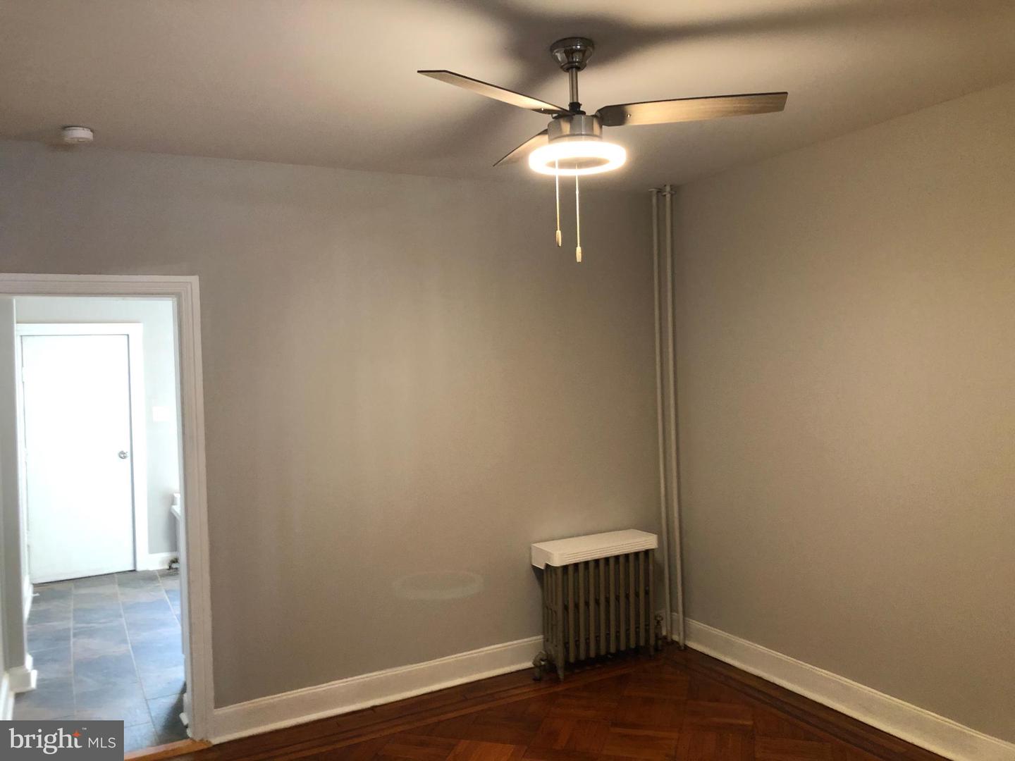 2313 Gaul St Property Photo 6