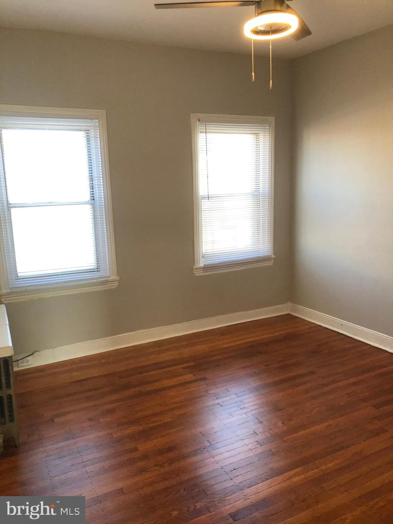 2313 Gaul St Property Photo 15