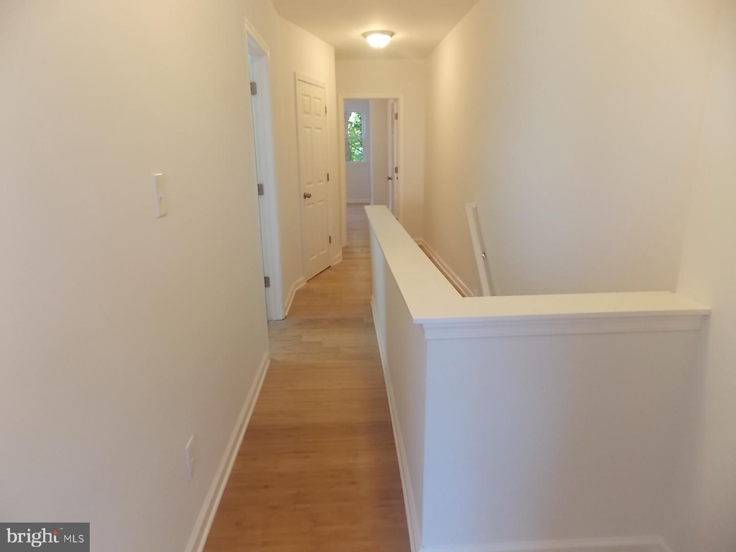 1718 W Huntingdon St Property Photo 7