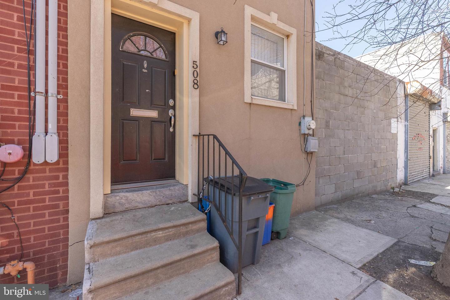 508 N Budd St Property Photo 3