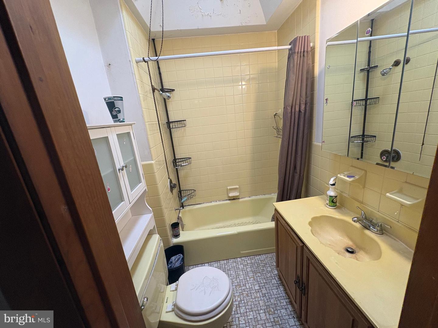 6748 Dorel St Property Photo 13