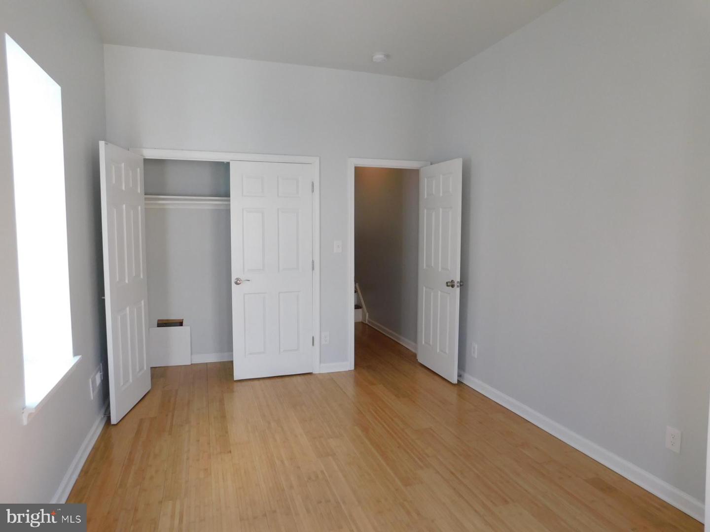 2249 N Woodstock St Property Photo 7