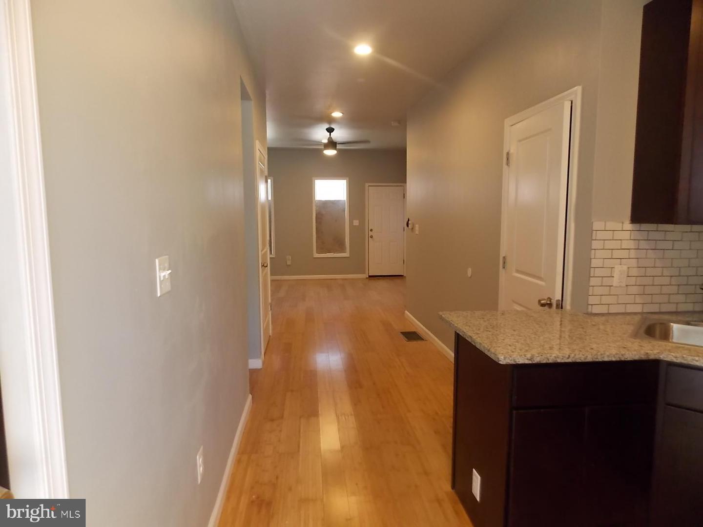 2331 N Colorado St Property Photo 5