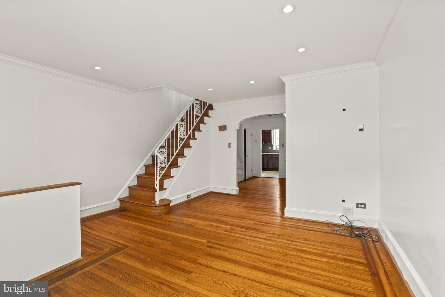 923 Anchor St Property Photo 7