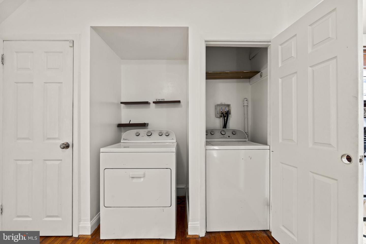 923 Anchor St Property Photo 34