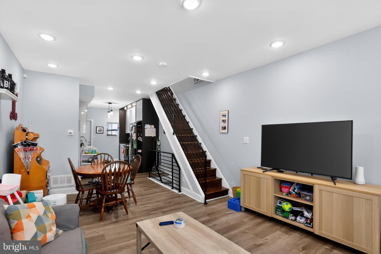 2009 S Opal St Property Photo 7