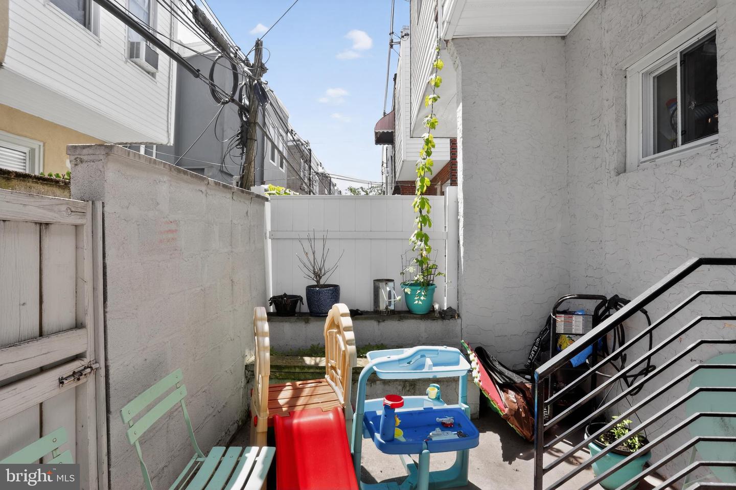 2009 S Opal St Property Photo 26