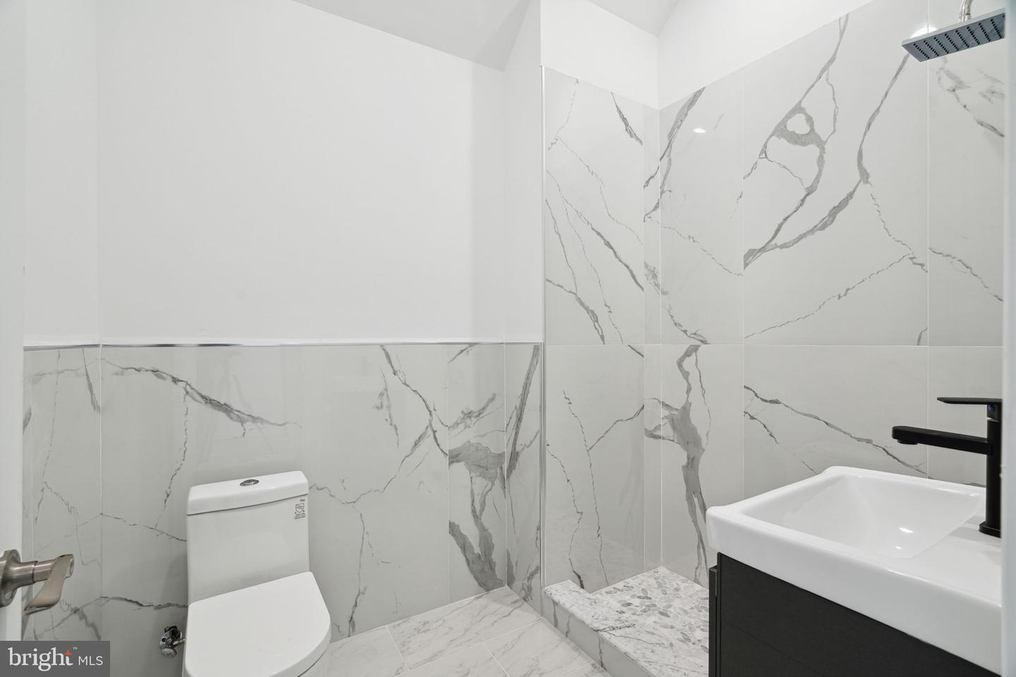 5164 Ridge Ave #3 Property Photo 15