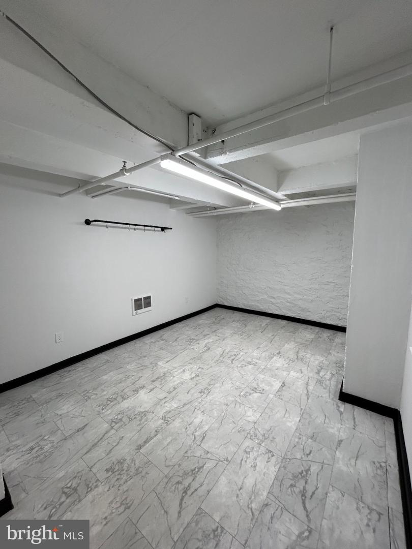 4663 Stenton Ave #19 Property Photo 4