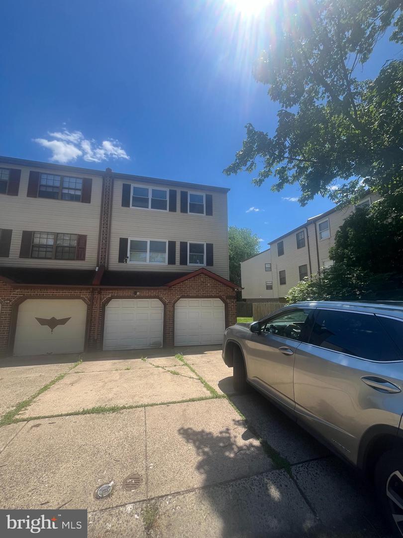 13085 Blakeslee Dr #2 Property Photo 1