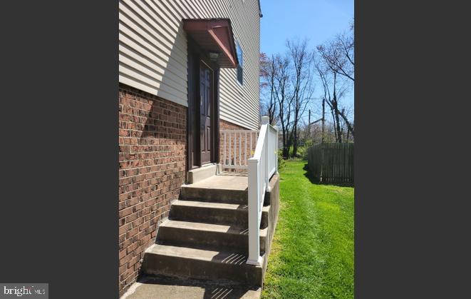 13085 Blakeslee Dr #2 Property Photo 3