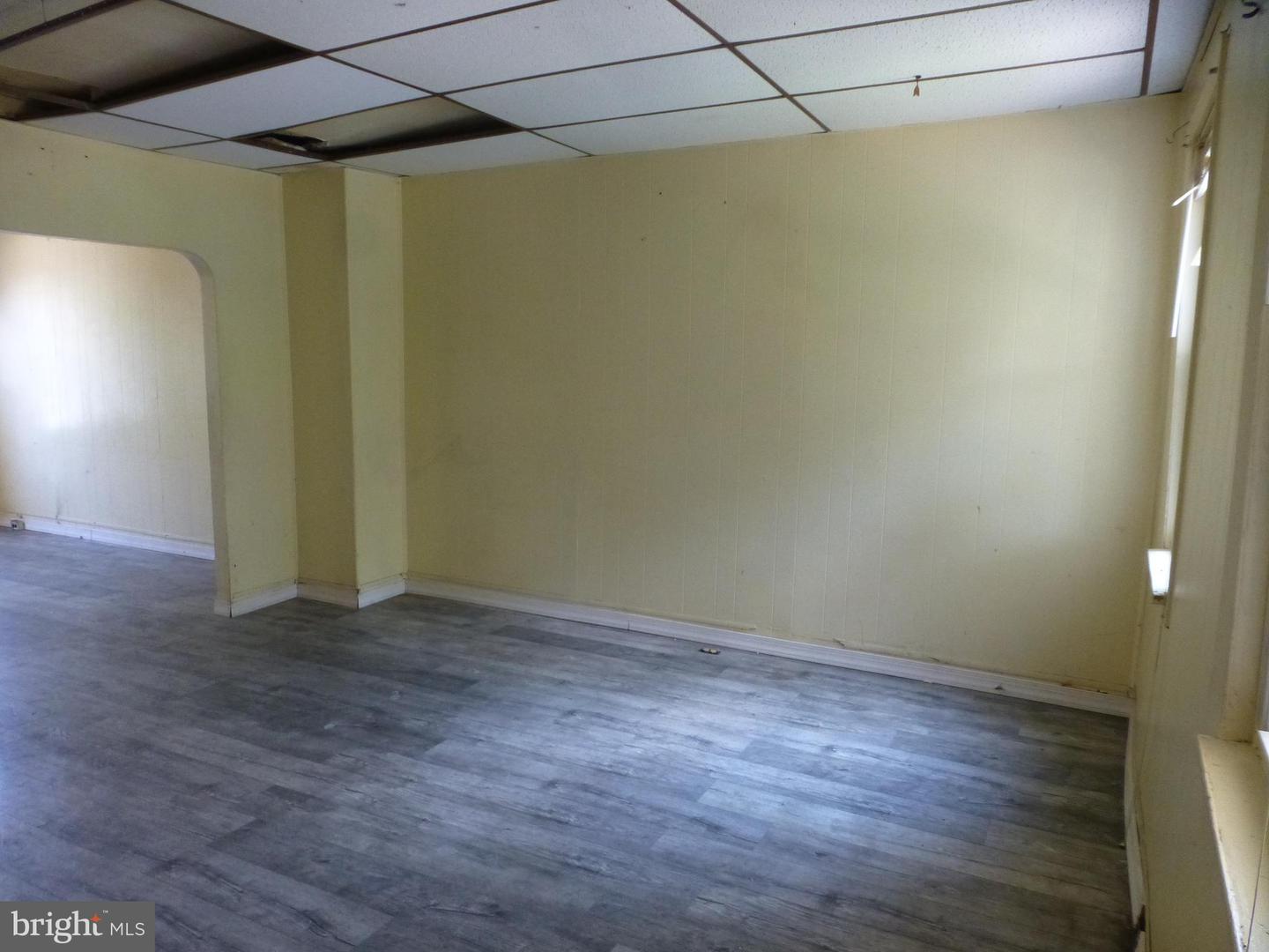 6534 Hegerman St Property Photo 9