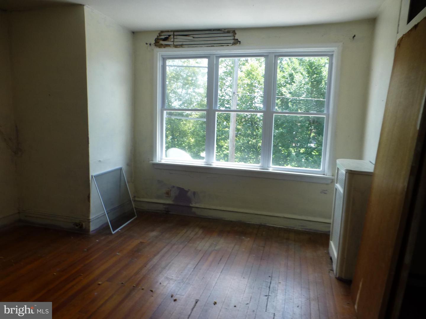 6534 Hegerman St Property Photo 17