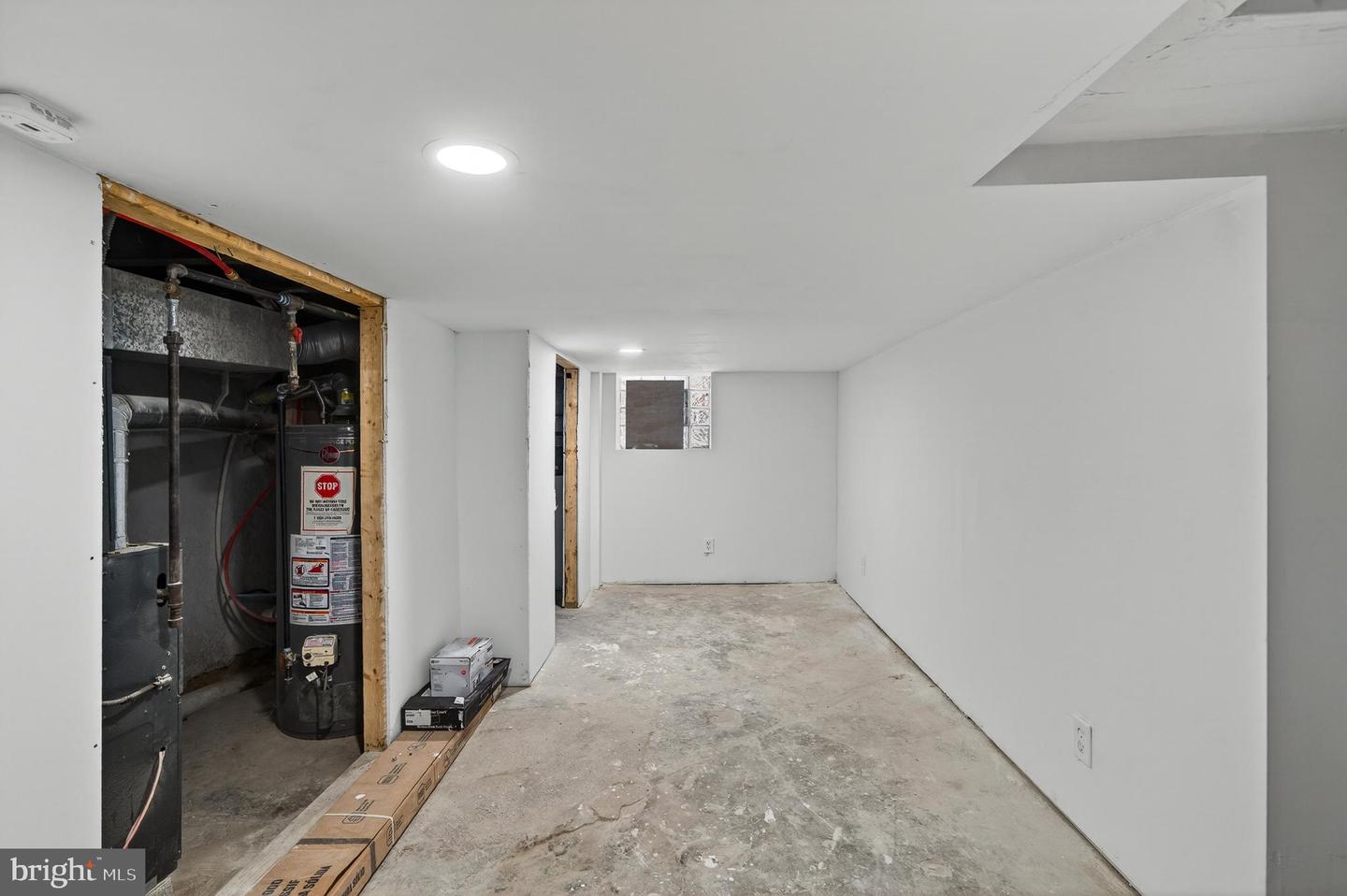 2029 Sigel St Property Photo 29