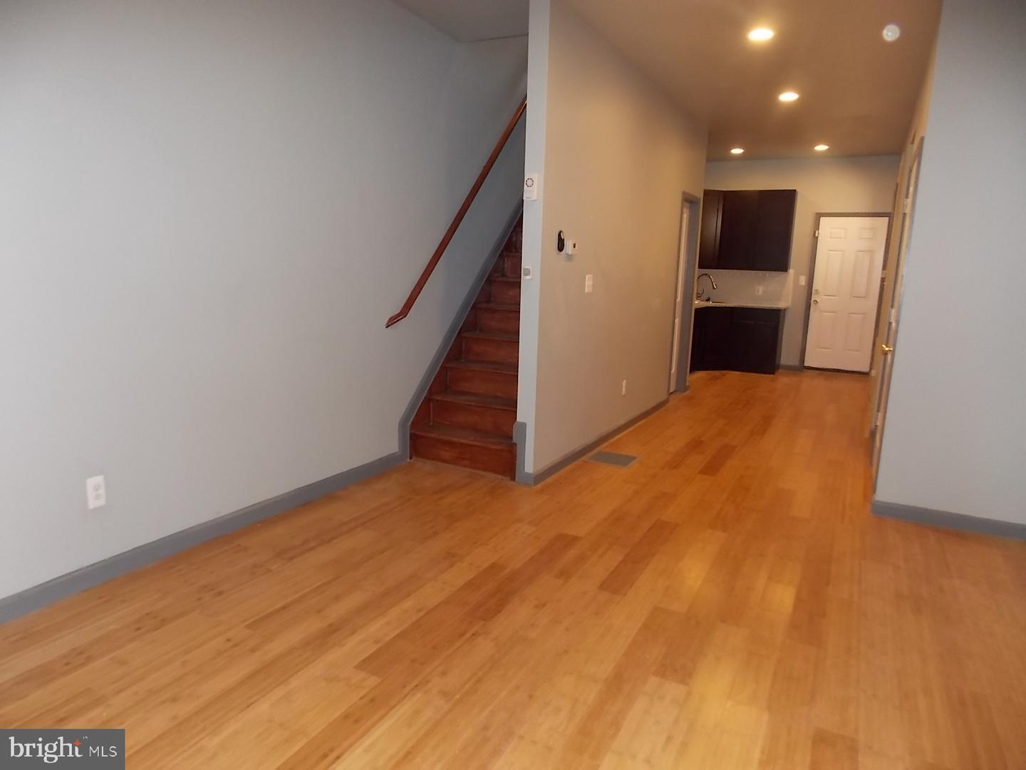 2340 N Colorado St Property Photo 3