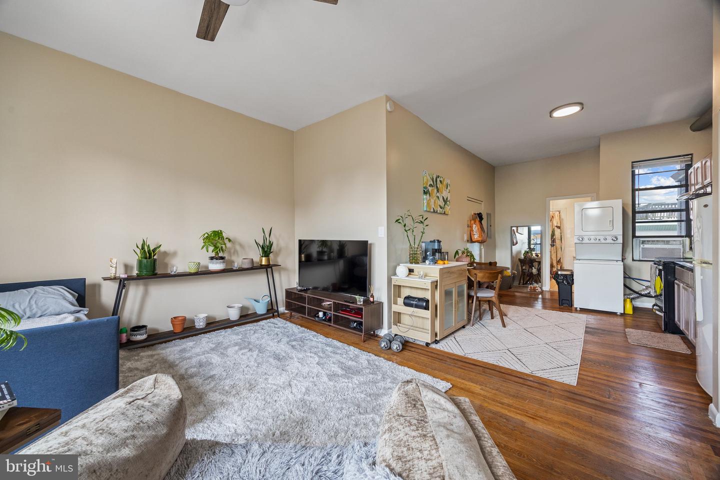 1803 S Broad St Property Photo 30