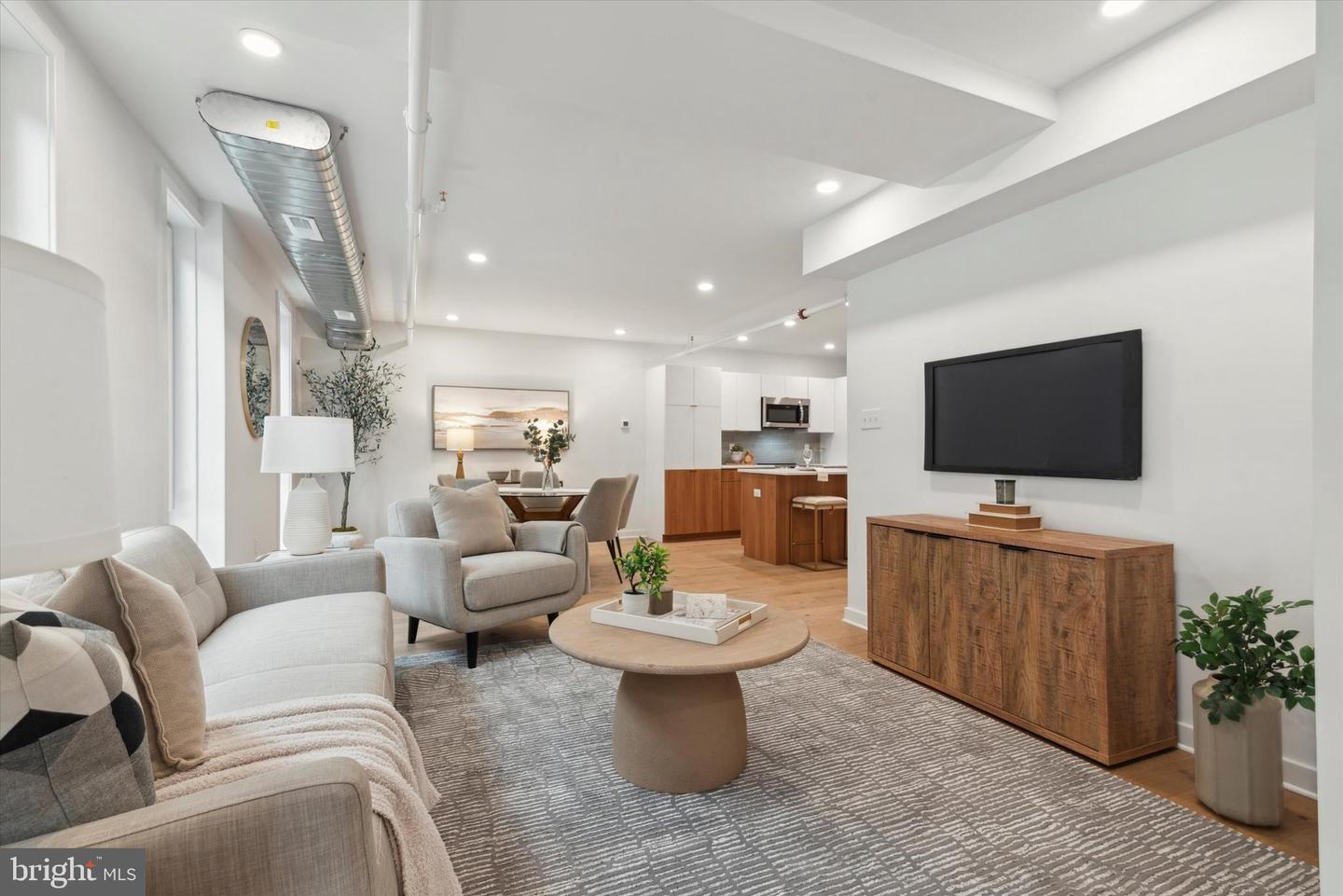 1416 FRANKFORD AVE #206 Property Photo 1