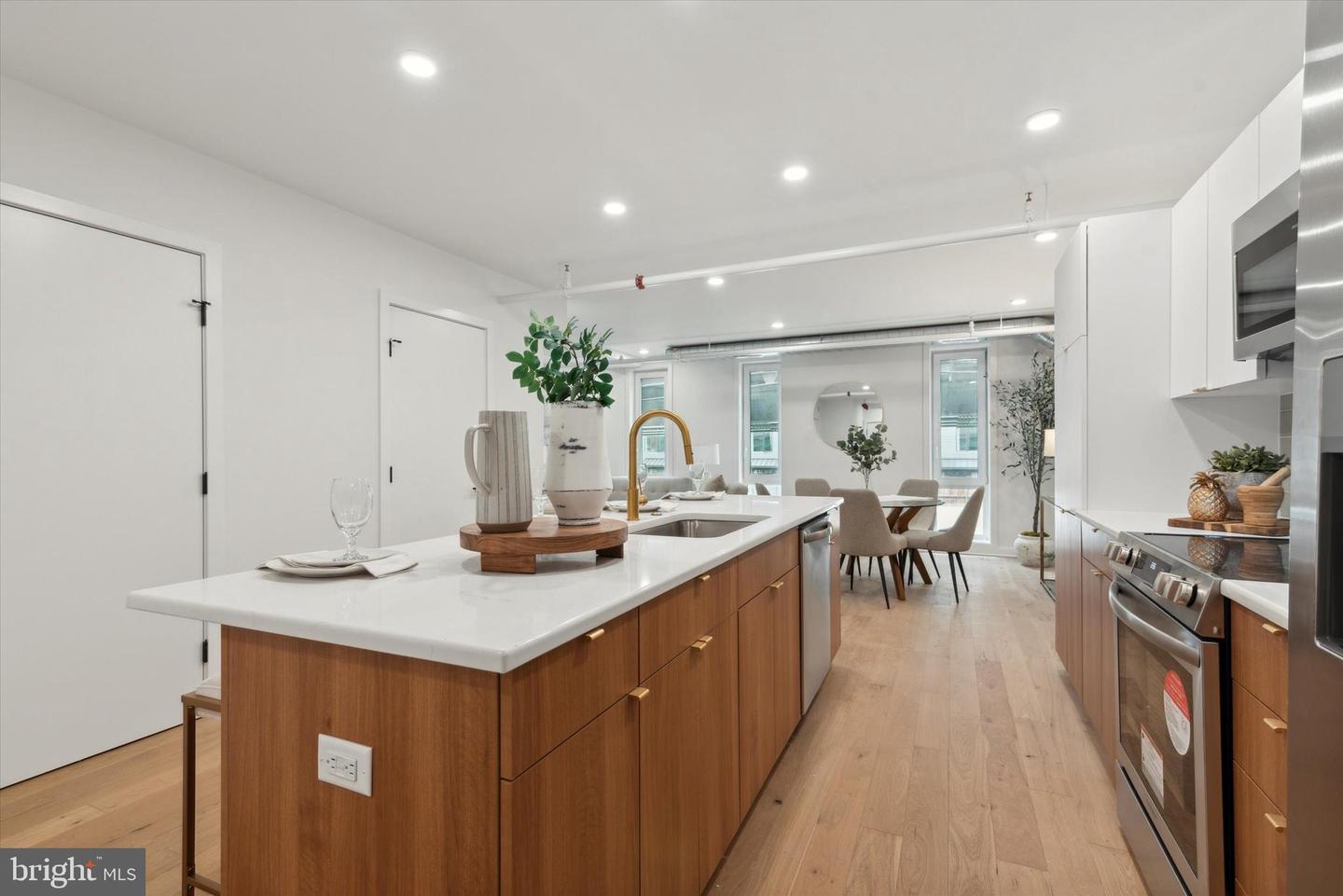 1416 Frankford Ave #206 Property Photo 4