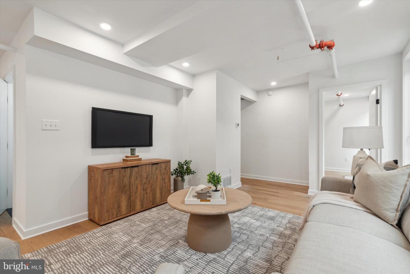 1416 Frankford Ave #206 Property Photo 13