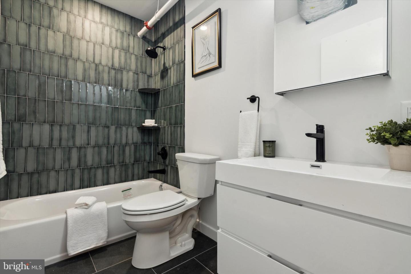 1416 Frankford Ave #206 Property Photo 18