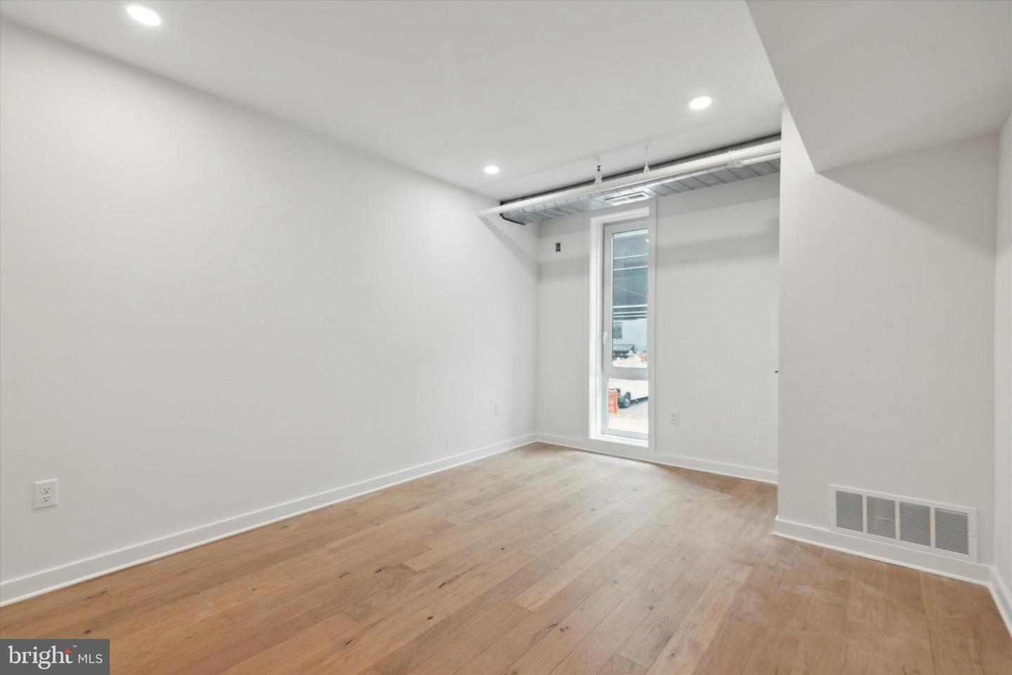 1416 Frankford Ave #206 Property Photo 23