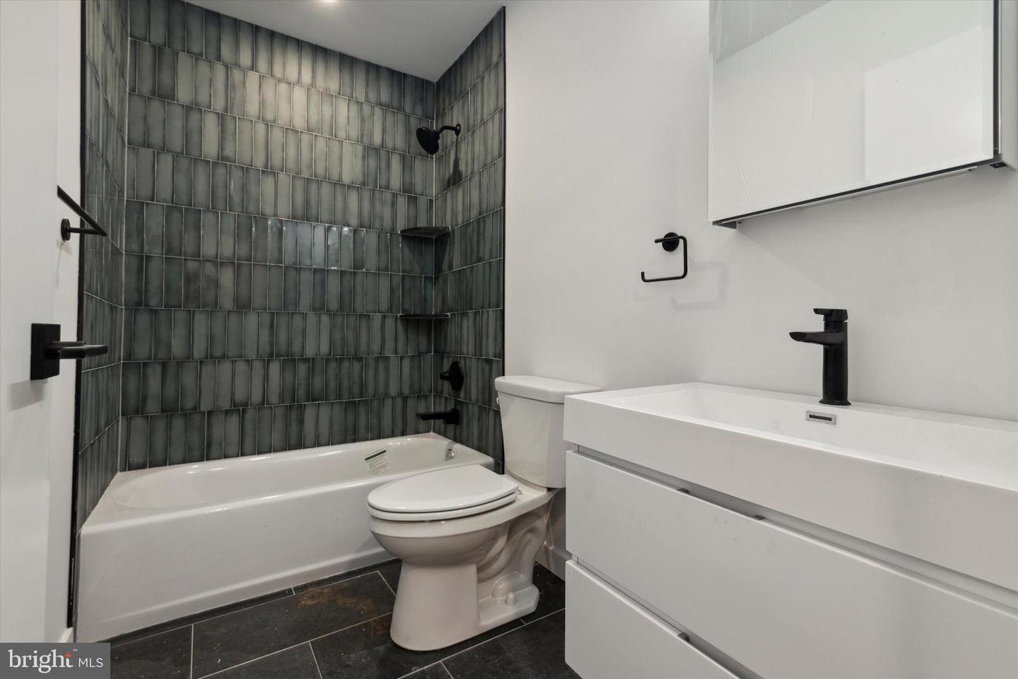 1416 Frankford Ave #206 Property Photo 27