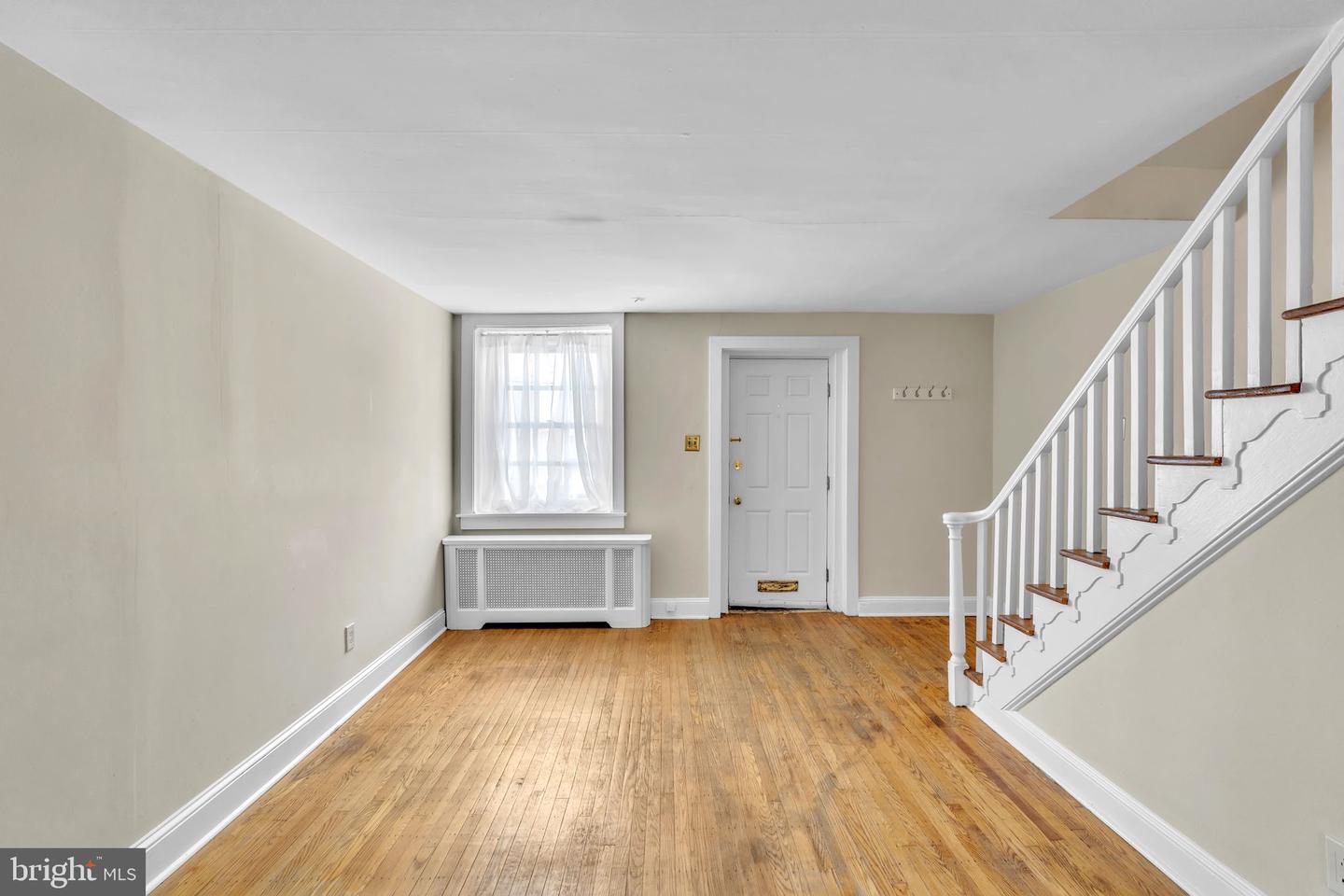 4543 Baker St Property Photo 3