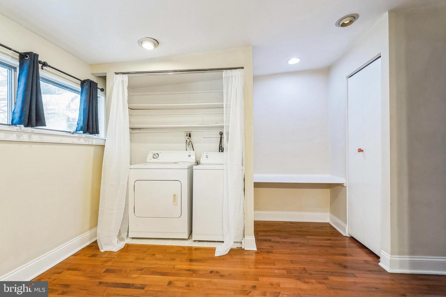 4543 Baker St Property Photo 17