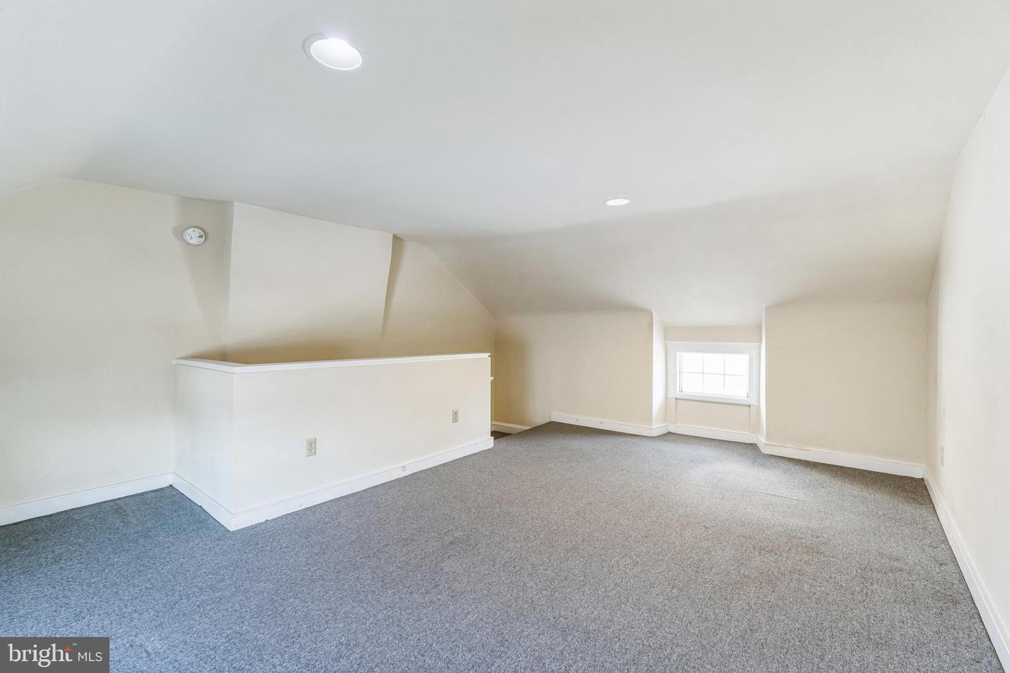 4543 Baker St Property Photo 21