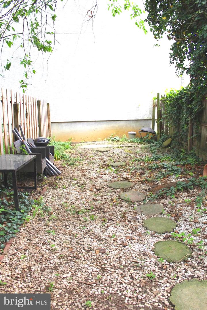 4543 Baker St Property Photo 24
